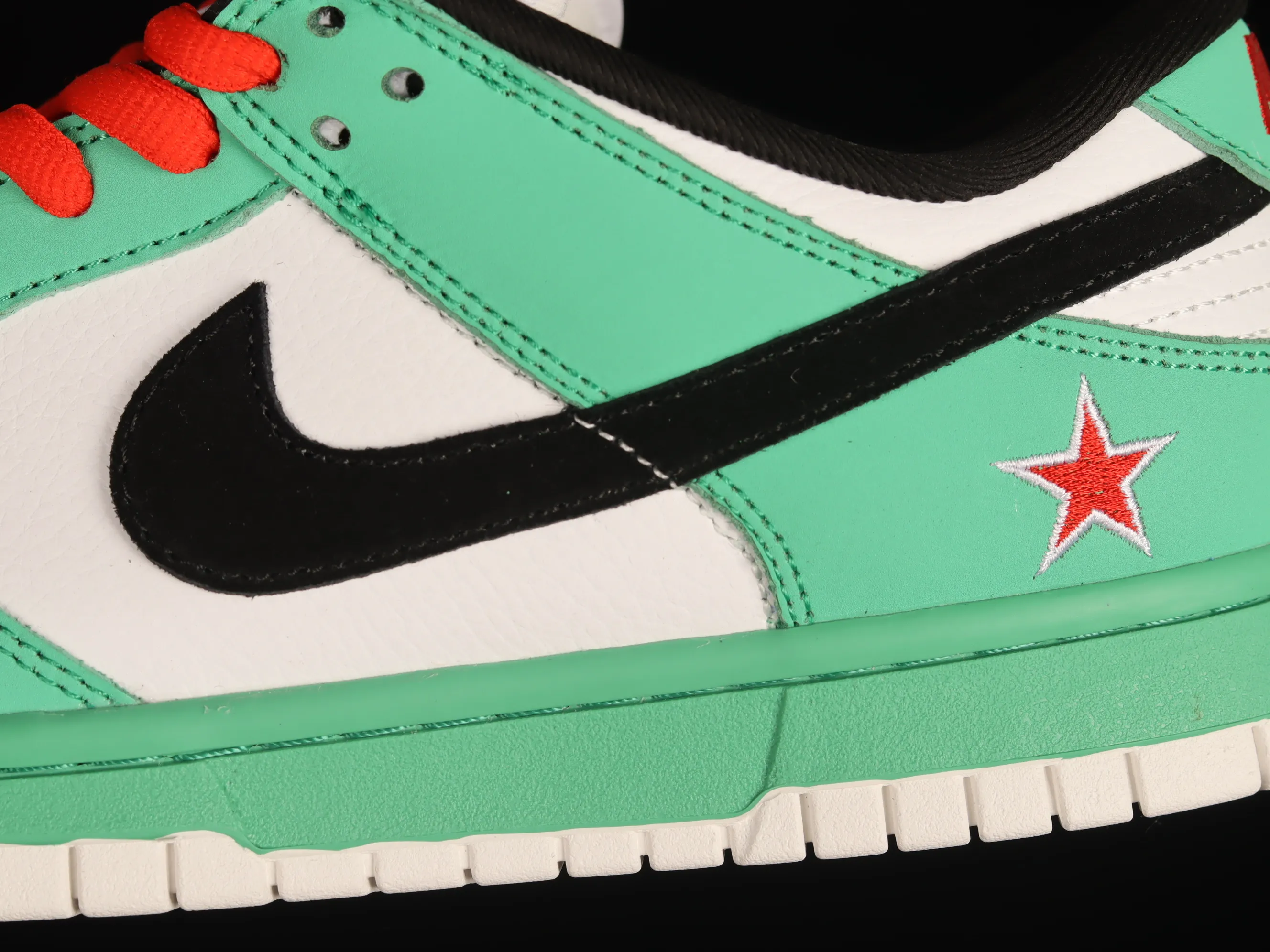 All categories Nk SB Dunk series Nk SB Dunk Low low-top sneakers Nk Dunk SB Low Heineken Heineken ultra-limited edition low-top sports and leisure sneakers 304292-302
